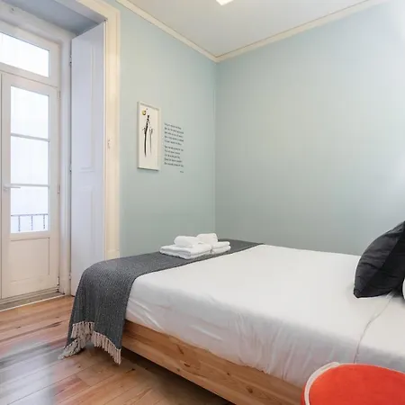 Baixa Cozy 2br With Ac - By Lu Holidays Apartment *